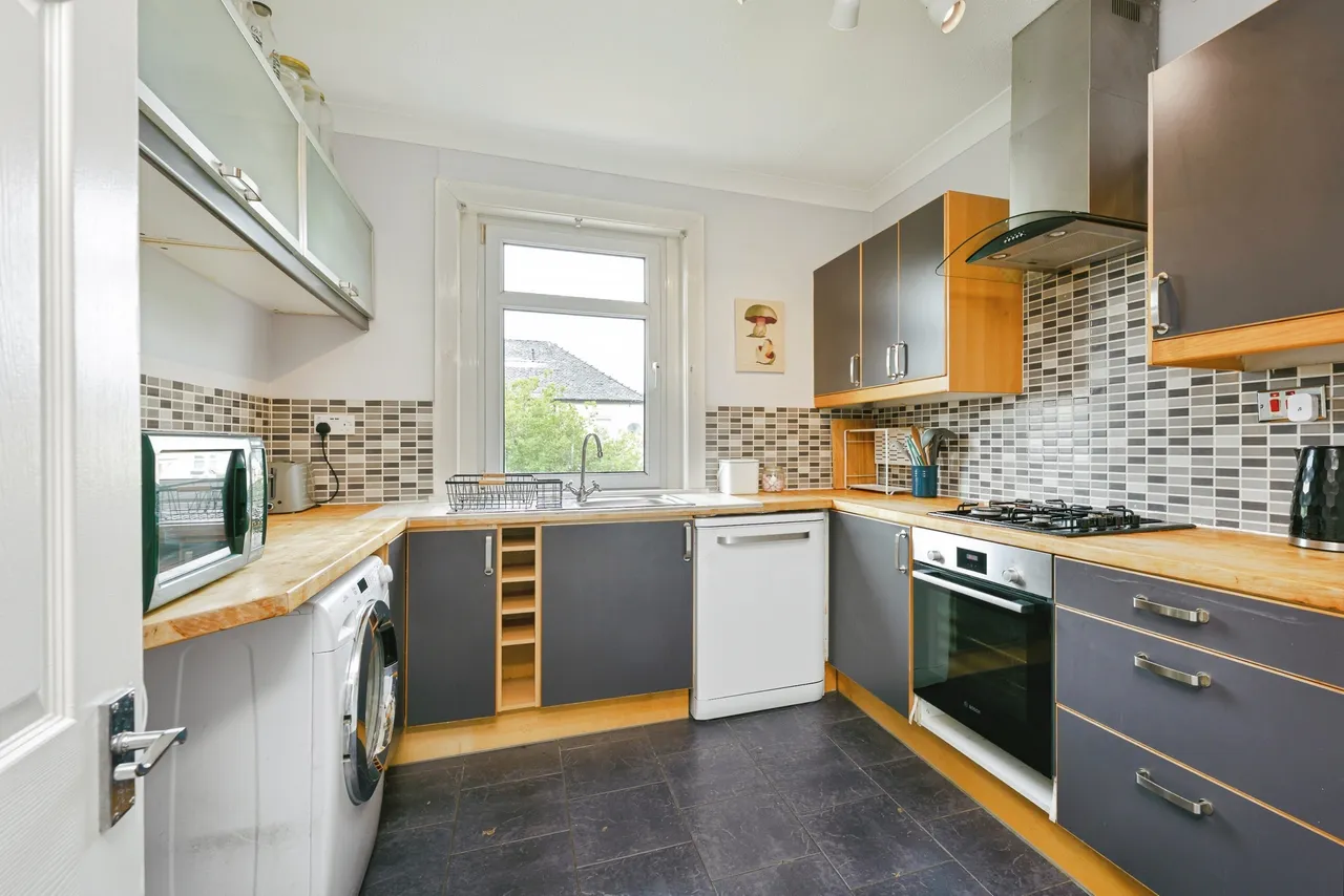 Clarion Crescent, Glasgow, G13, photo 6
