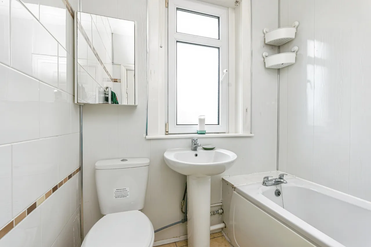 Clarion Crescent, Glasgow, G13, photo 10