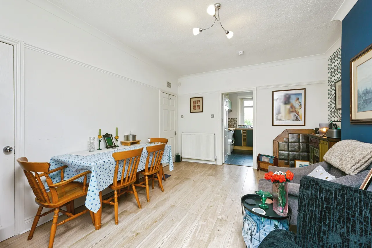 Clarion Crescent, Glasgow, G13, photo 3