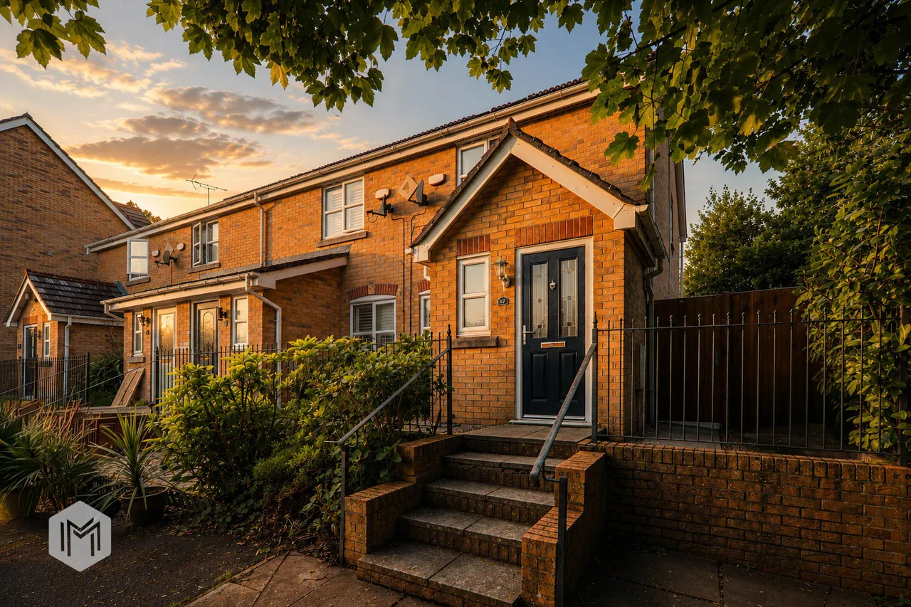 2 bed house for sale — Elder Close, Tottington, Bury, BL8 3GF