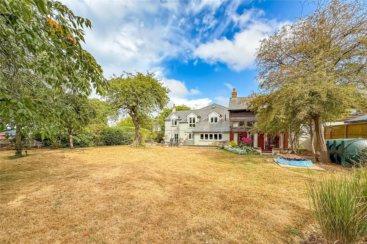 Chad Lane, Flamstead, Hertfordshire, AL3 8HW, photo 12