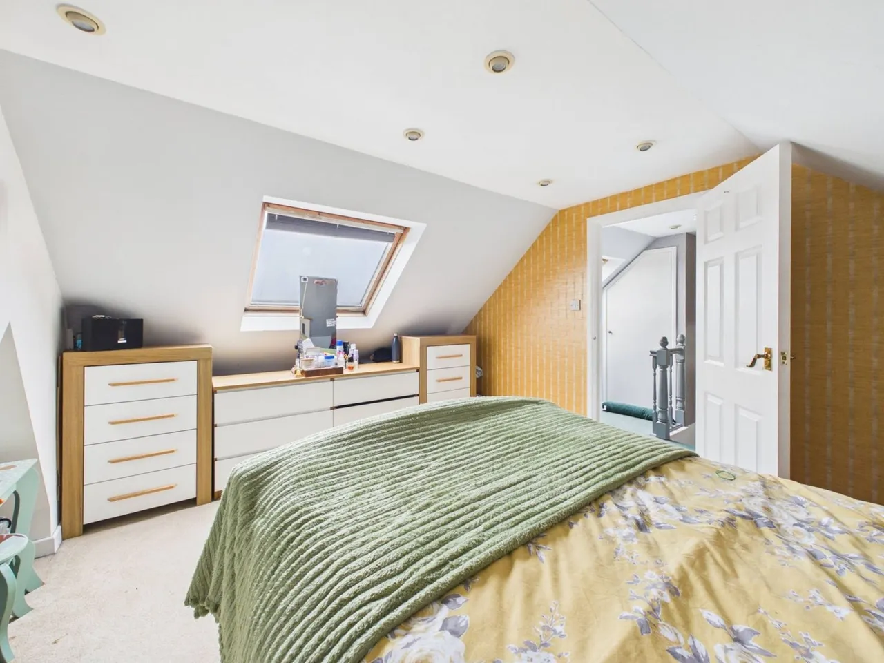 Beaumont Close, Weston-Super-Mare, BS23, photo 21