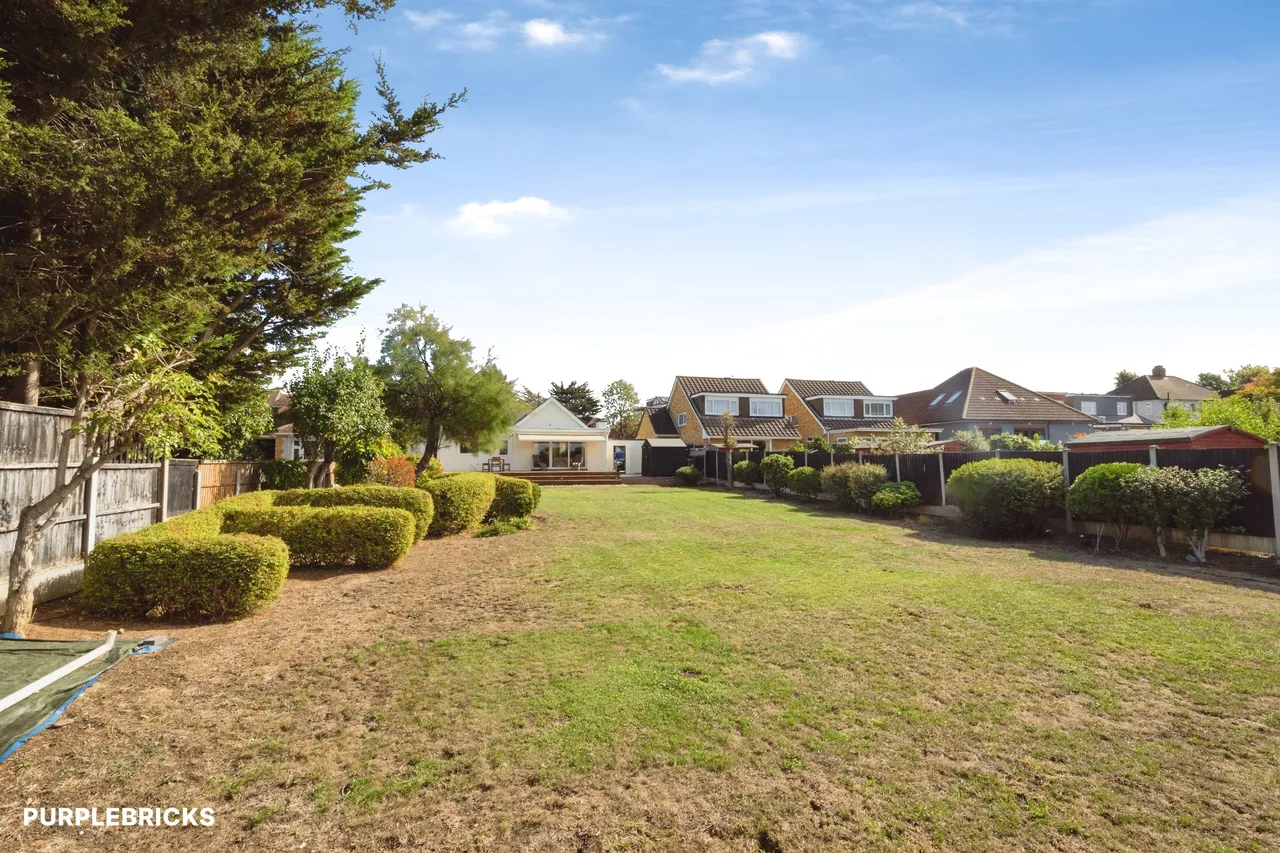 Felstead Road, Romford, RM5, photo 29