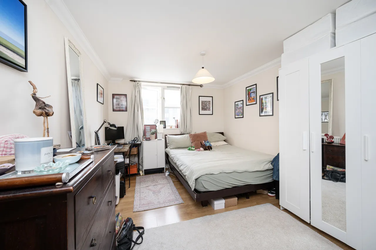 6 Dandridge House, 31 Lamb Street, London, photo 7