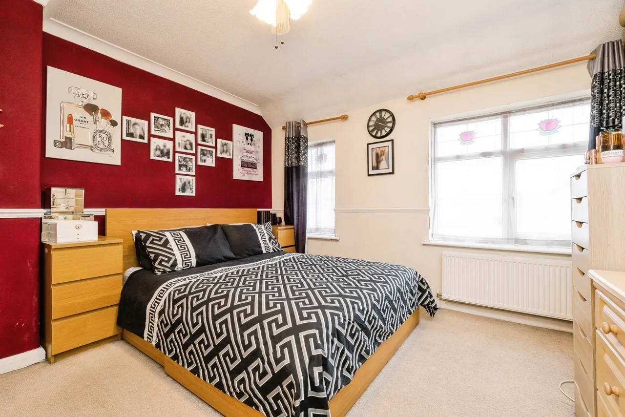 St. Georges Road, Dagenham, RM9, photo 3