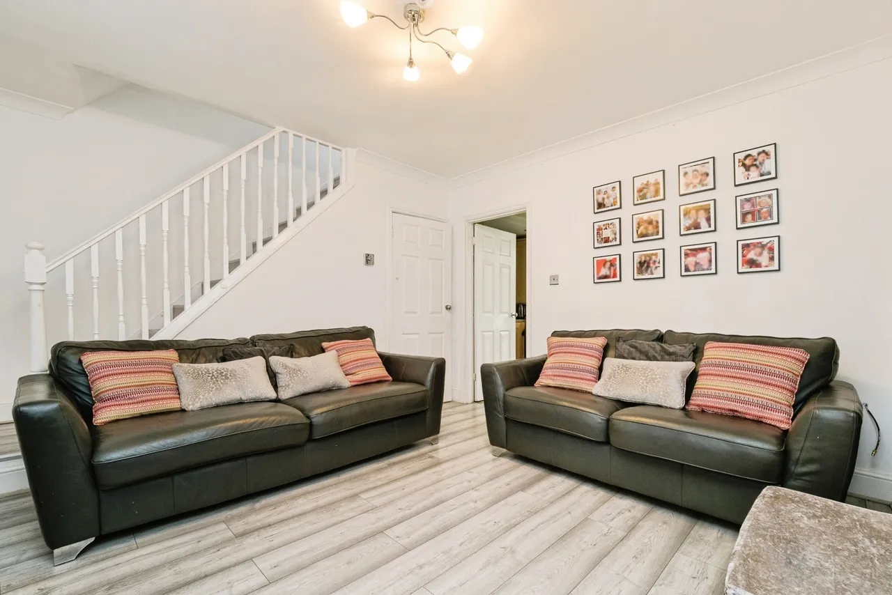 St. Georges Road, Dagenham, RM9, photo 10
