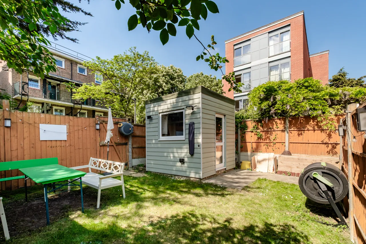Stroud Green Road, London, N4, photo 8