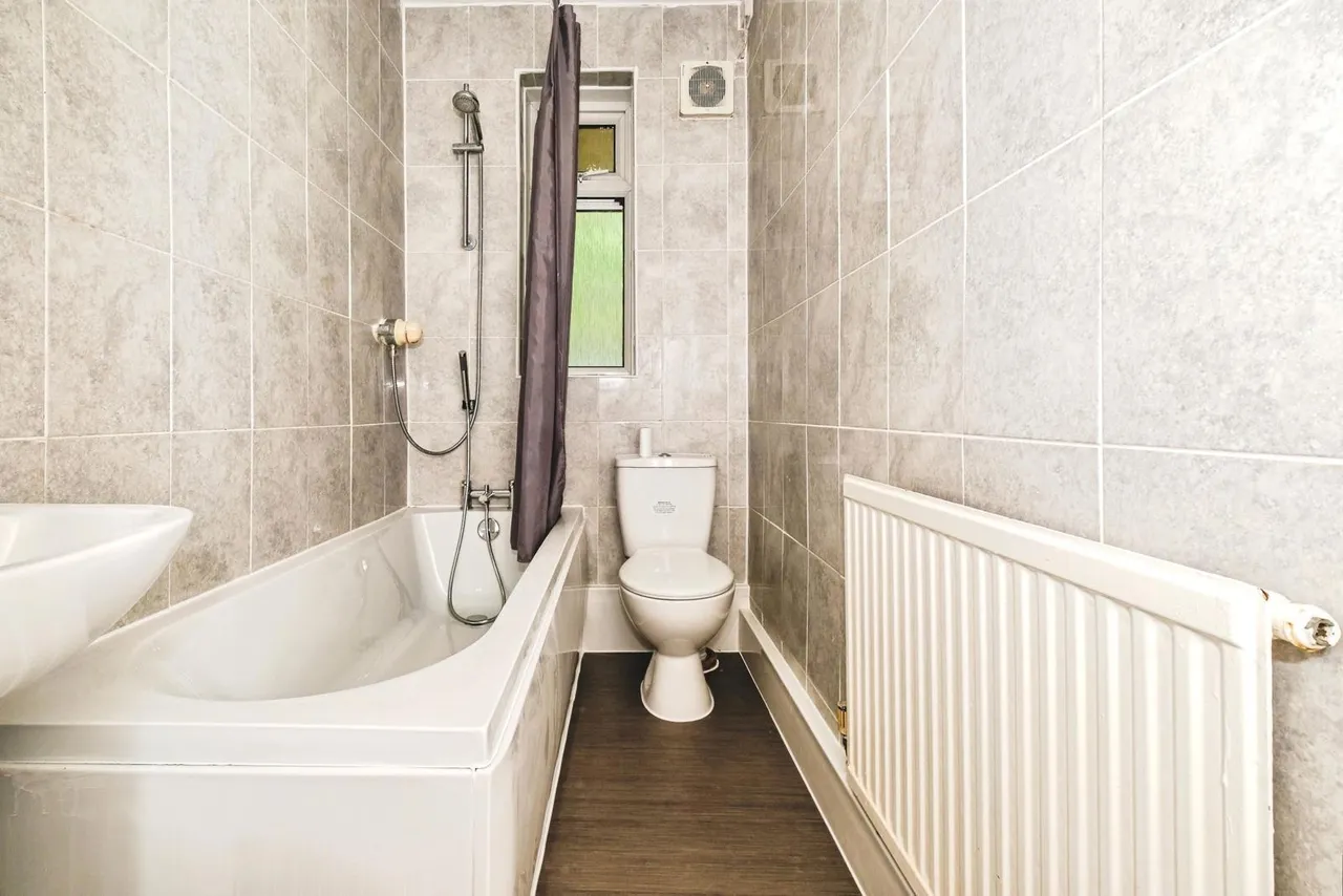 Mendip Road, Worthing, BN13, photo 13
