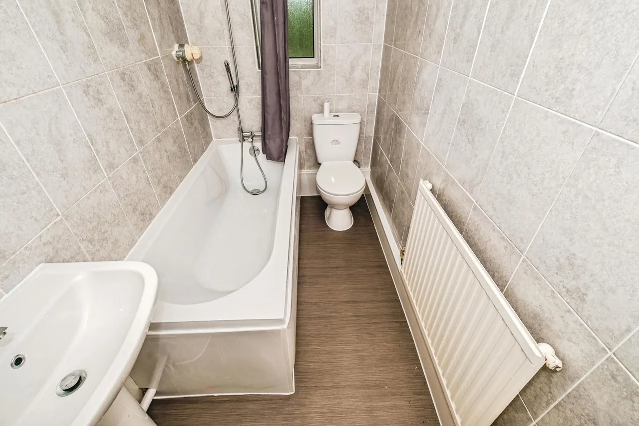 Mendip Road, Worthing, BN13, photo 12
