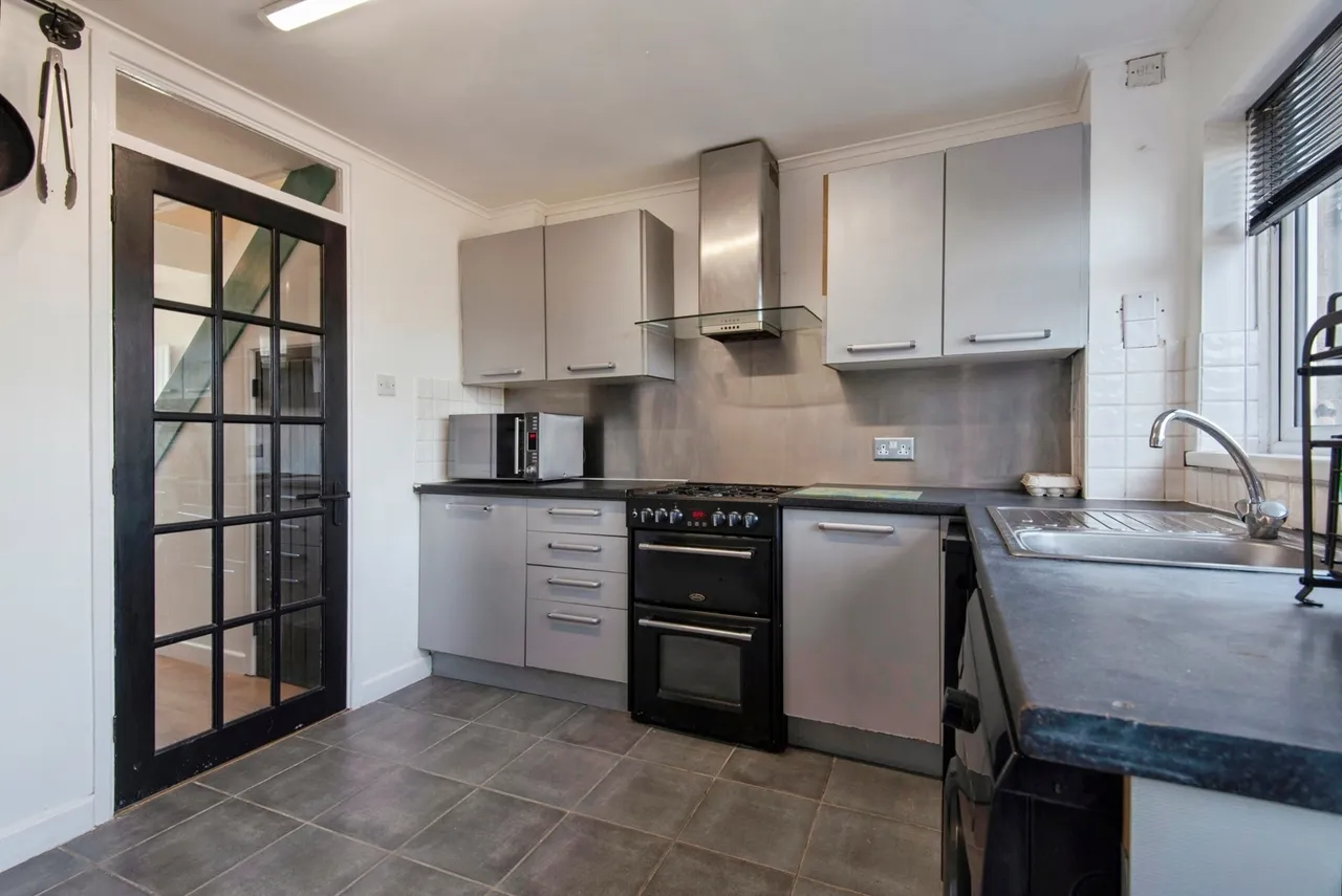 Holme Crescent, Biggleswade, Bedfordshire, SG18, photo 7
