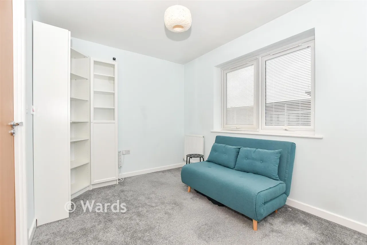 Taylor Close, Tonbridge, TN9, photo 6