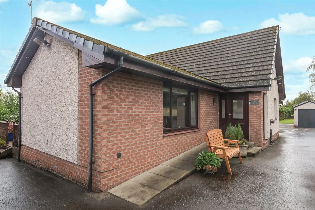 Ashgrove, Hartwood, Shotts, North Lanarkshire, ML7, photo 26
