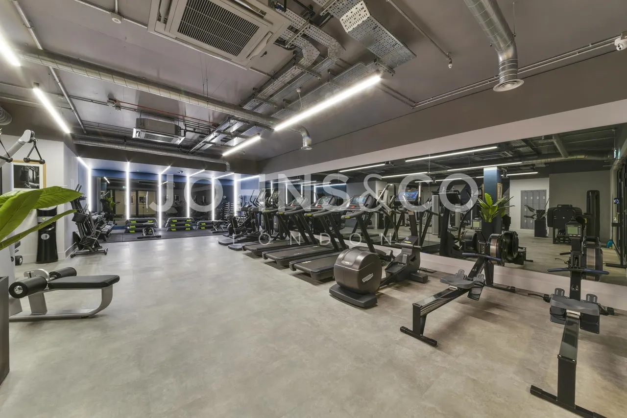 Crescent, London, E1, photo 14