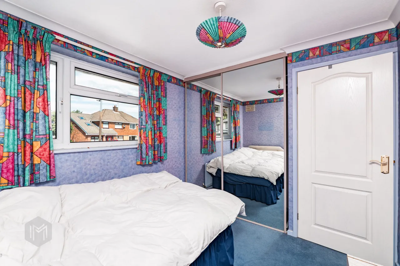 Kensington Drive, Bury, BL8 2DE, photo 8