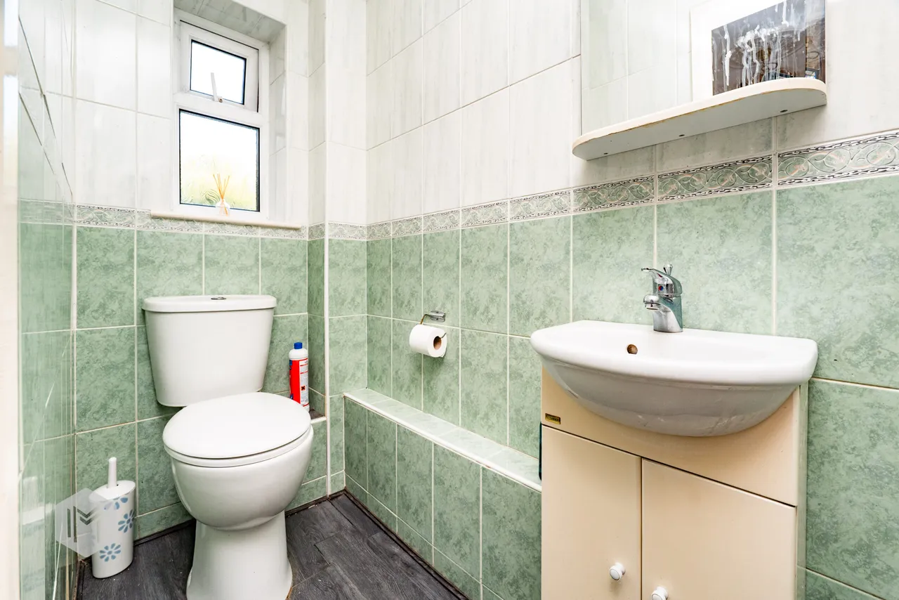 Kensington Drive, Bury, BL8 2DE, photo 11