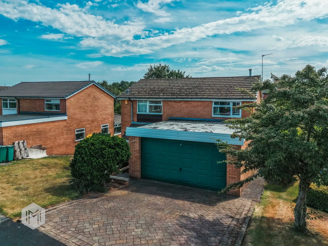 4 bed house for sale — Kensington Drive, Bury, BL8 2DE