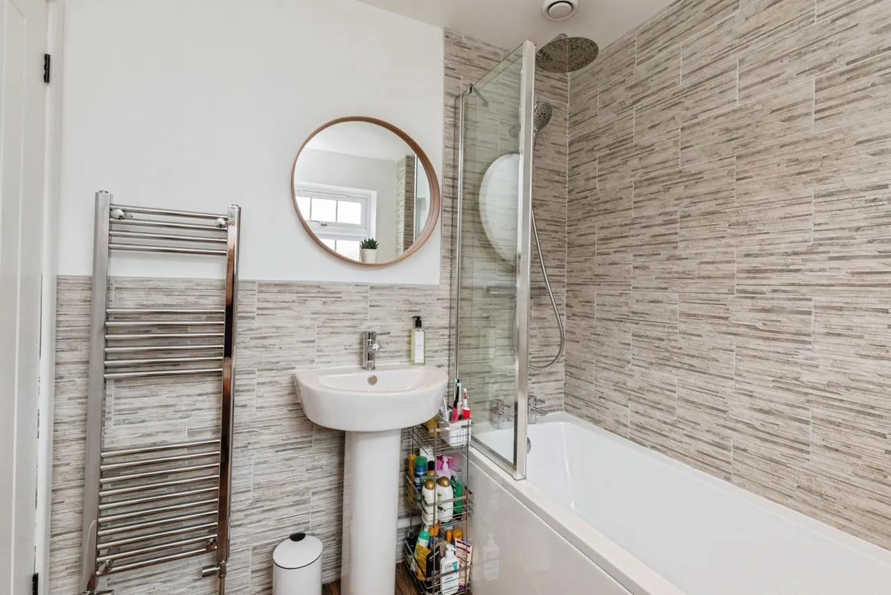 Memorial Road, Bristol, BS15, photo 16