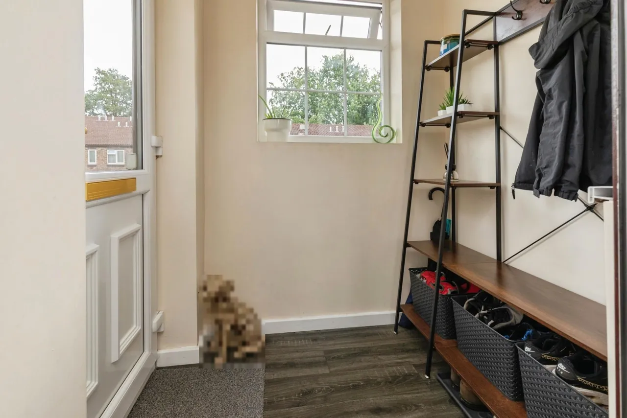 Memorial Road, Bristol, BS15, photo 3