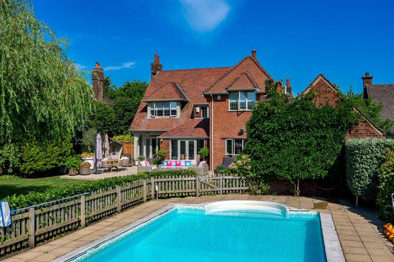 St. Annes Road East, Lytham St. Annes, FY8, photo 8