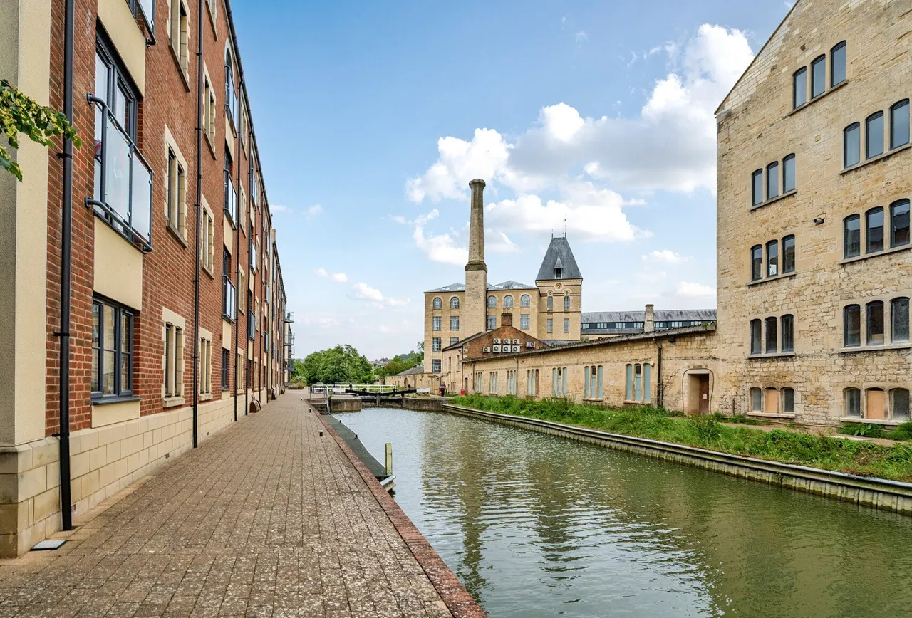 2 bed flat for sale — Greenaways, Gloucestershire, Ebley, GL5 4UQ