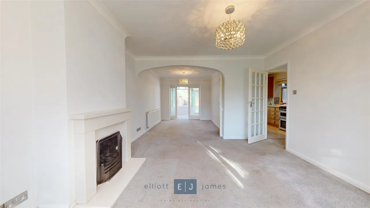 Fencepiece Road, Chigwell, photo 7