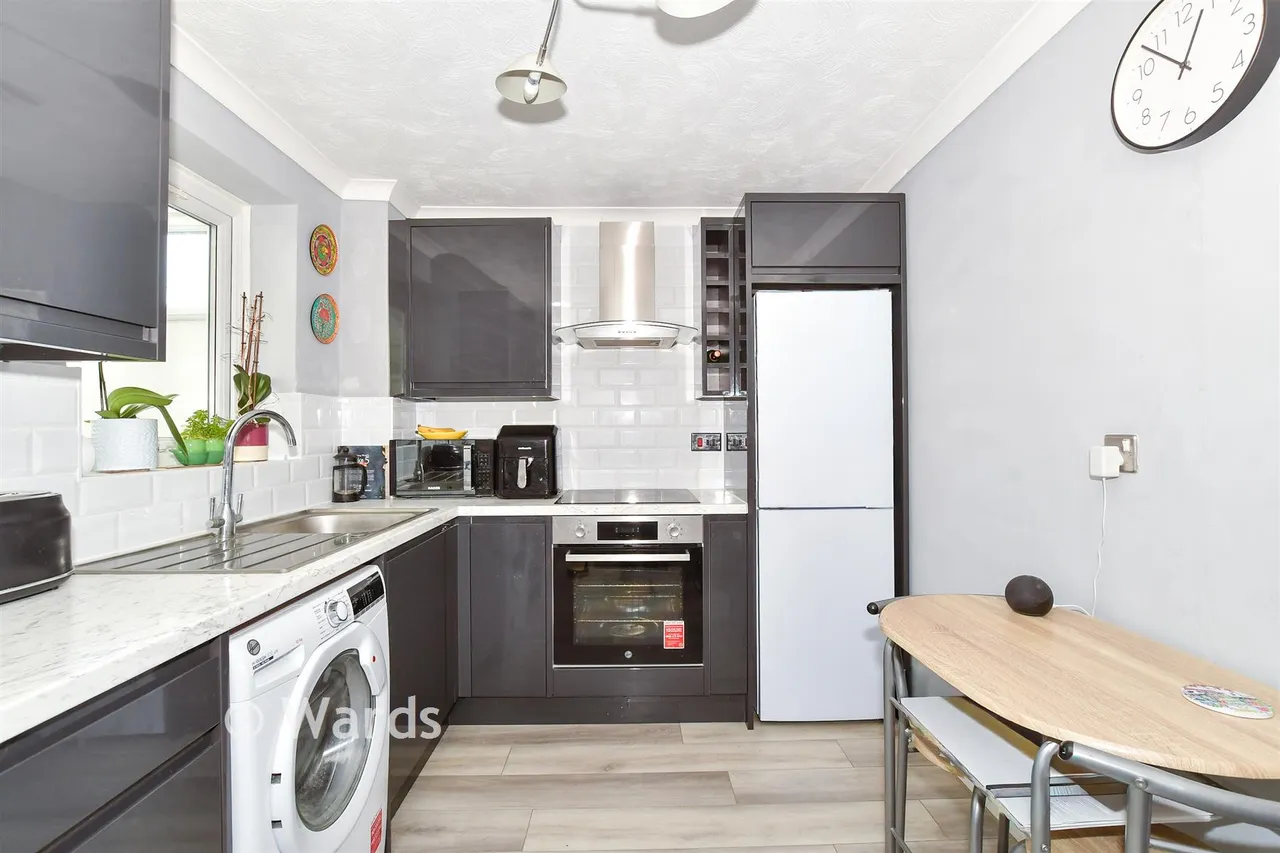Woodlea, Leybourne, ME19, photo 3