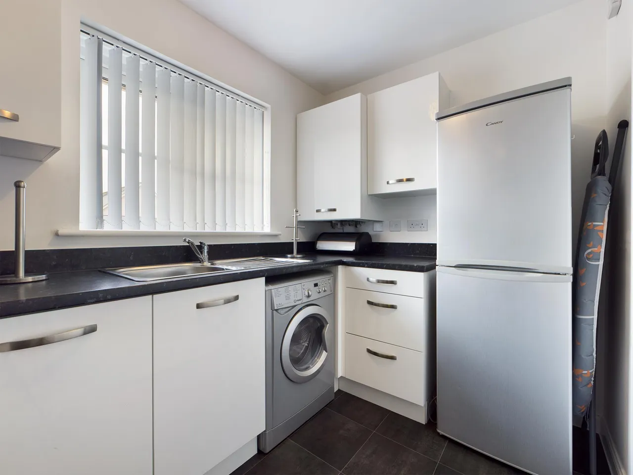 Bellerphon Court, Pentrechwyth, Swansea, SA1, photo 3