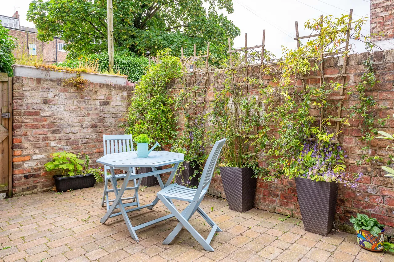 Queen Annes Road, York, YO30, photo 4