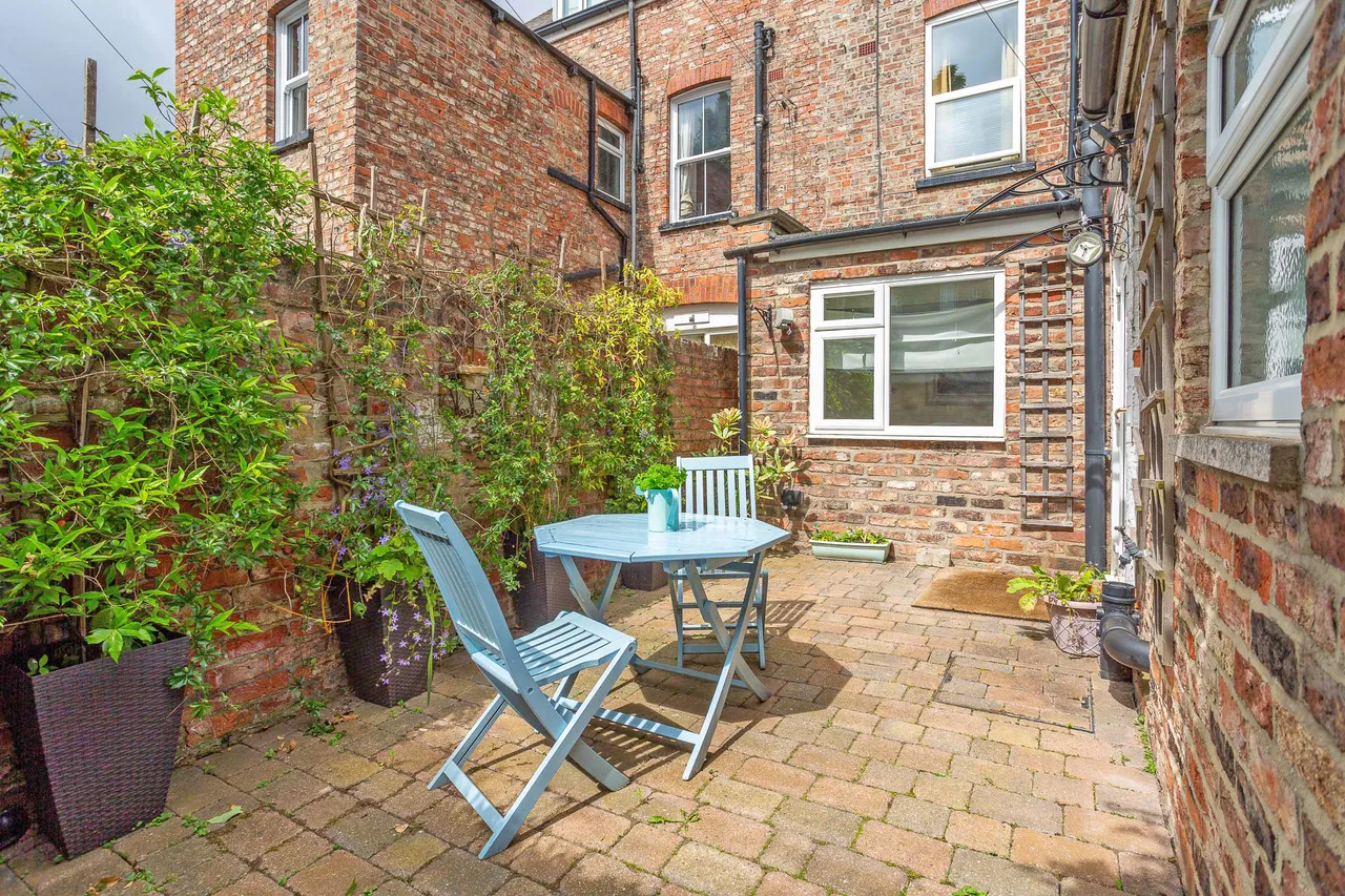 Queen Annes Road, York, YO30, photo 16