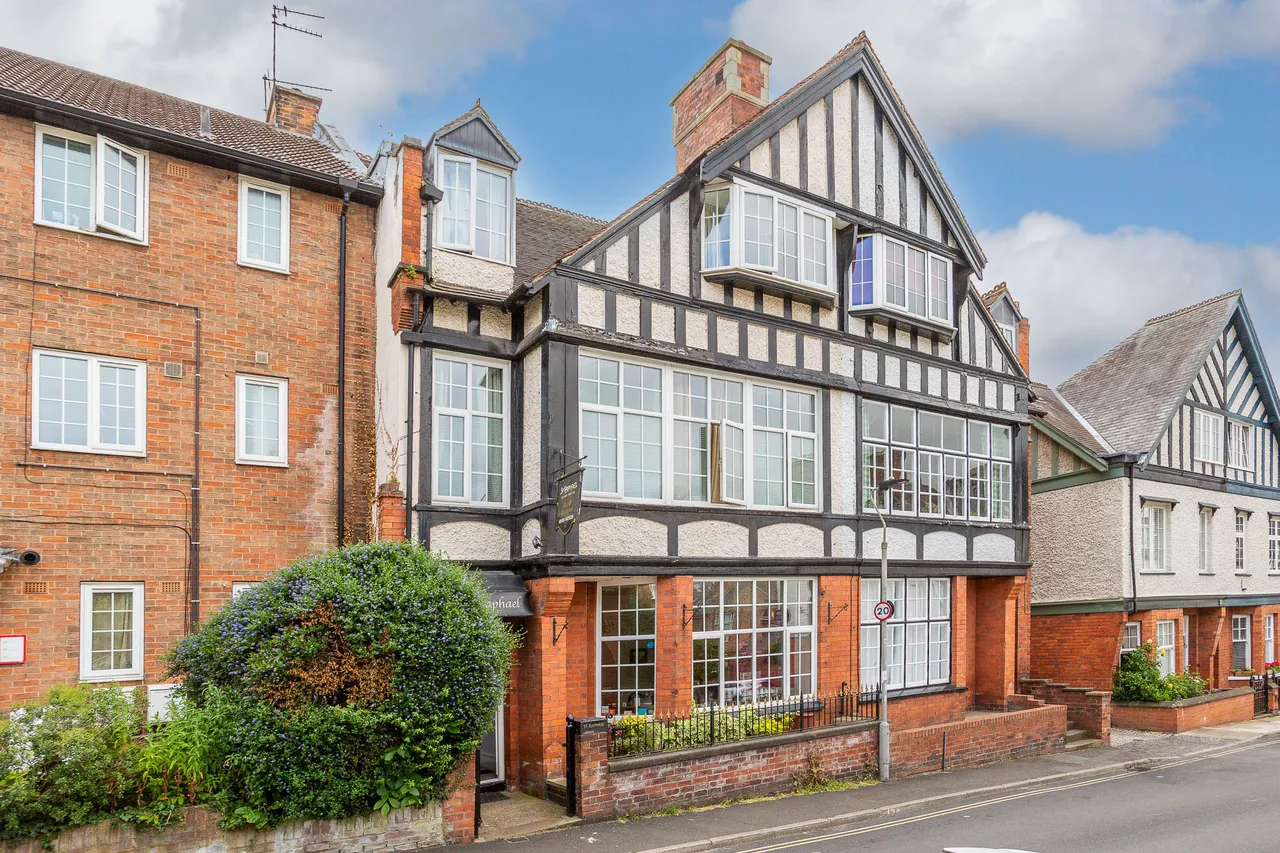 Queen Annes Road, York, YO30, photo 5
