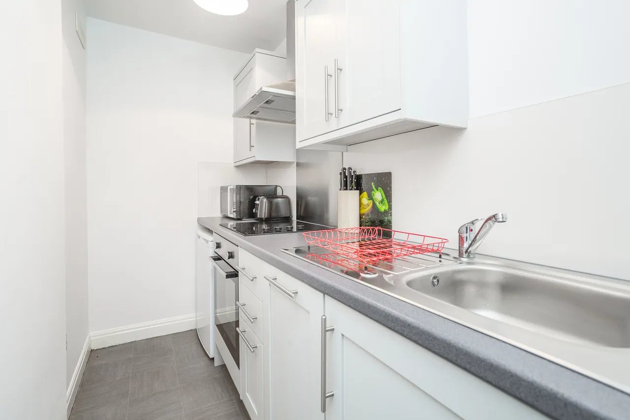 Queen Annes Road, York, YO30, photo 13