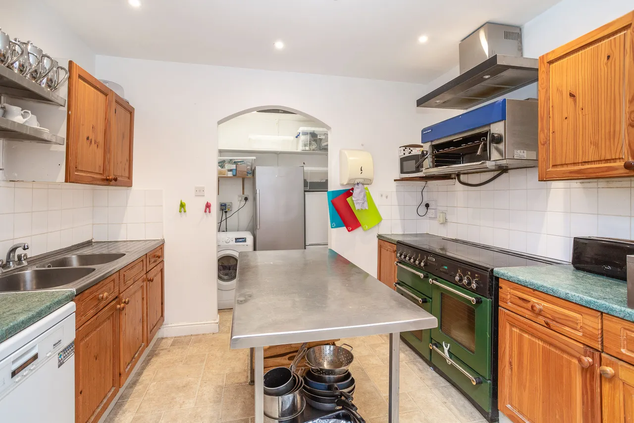 Queen Annes Road, York, YO30, photo 12