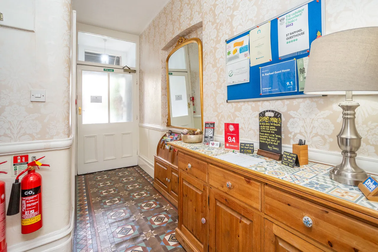Queen Annes Road, York, YO30, photo 9