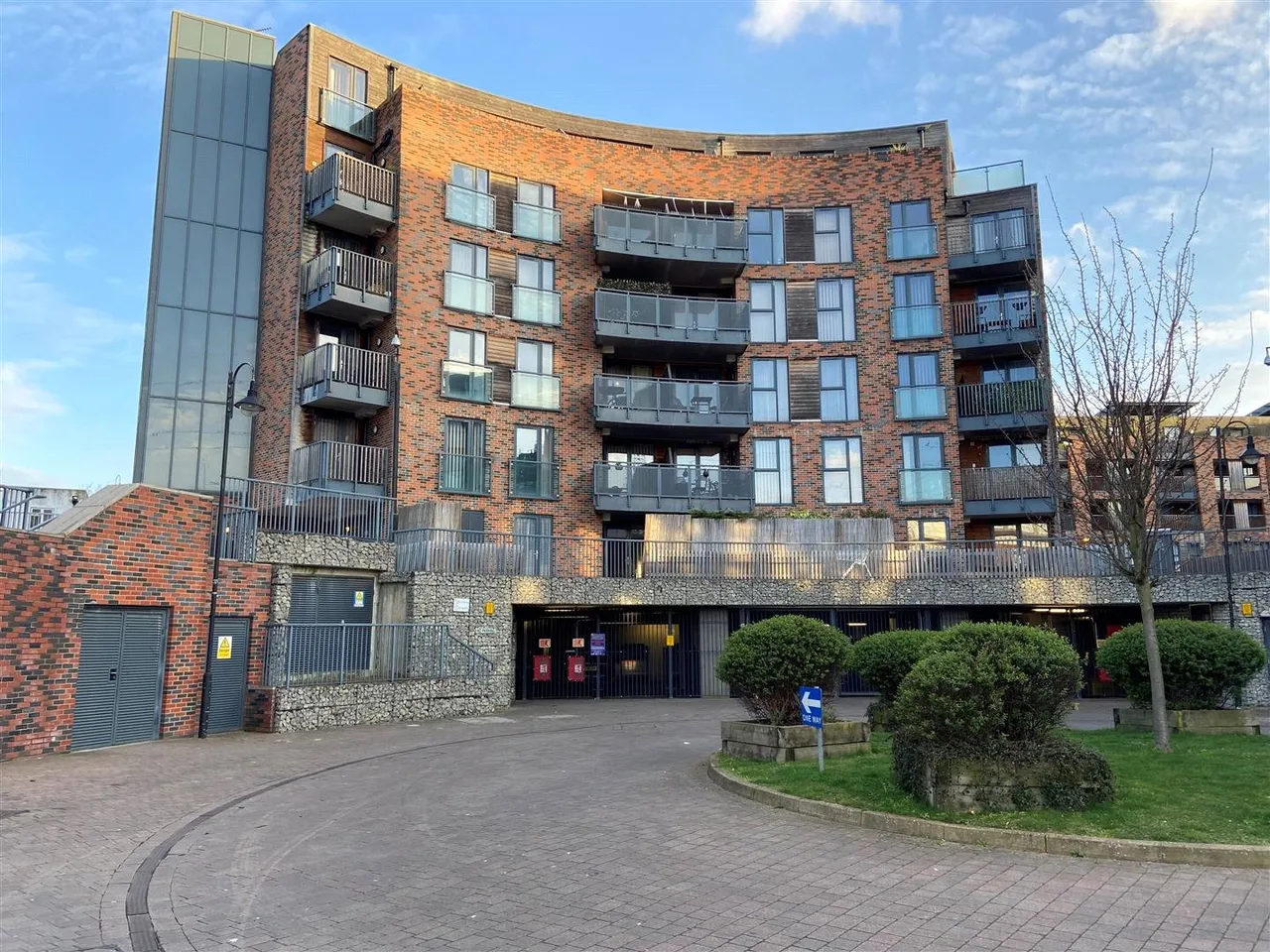 1 bed flat for sale — Townhall Square, Crayford, DA1