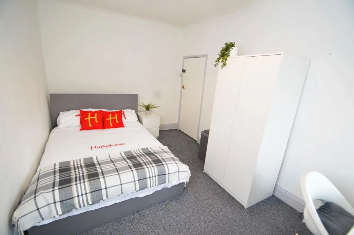 Eden Terrace, DH1, photo 5