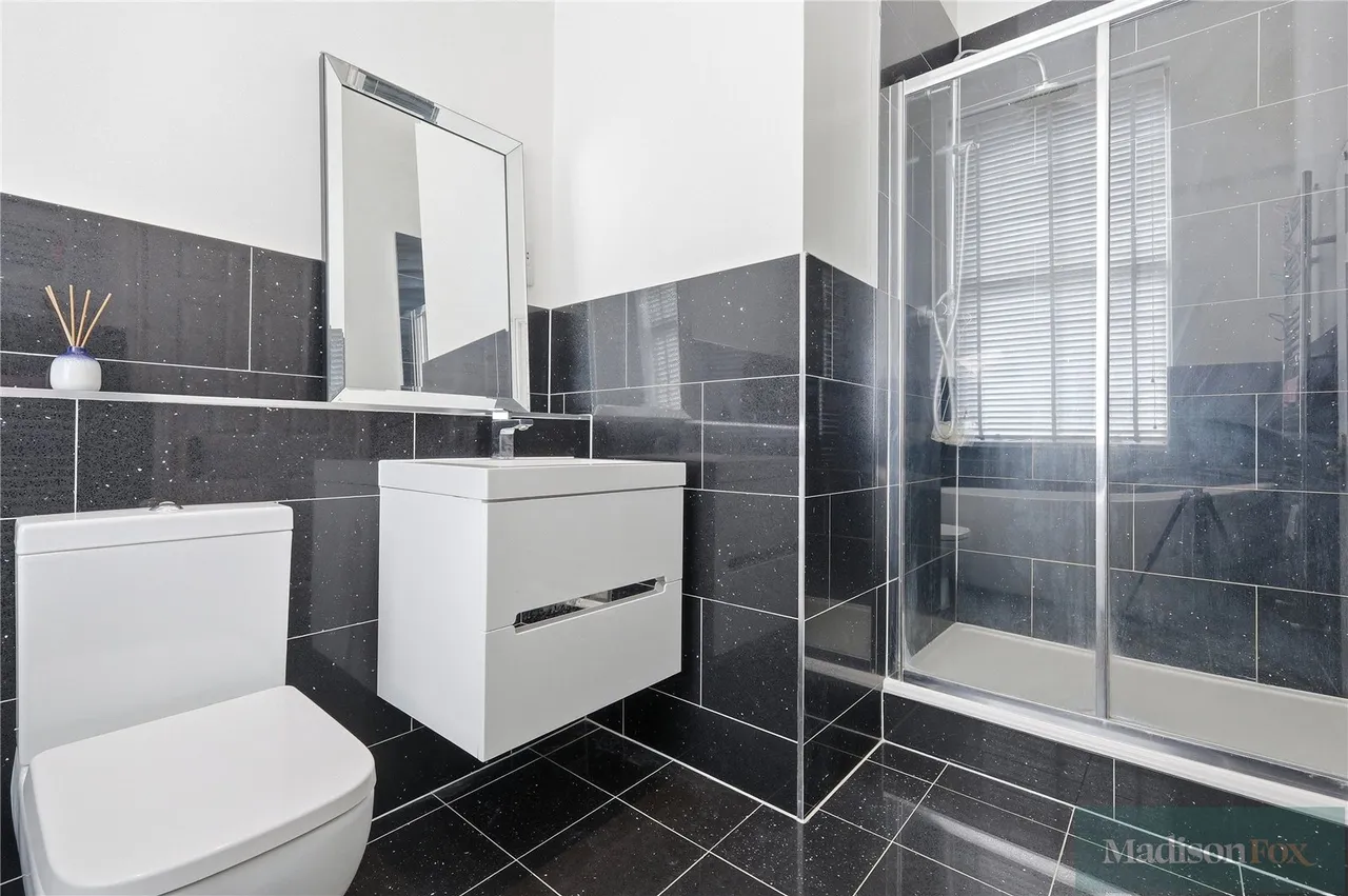 Richmond Drive, Woodford Green, IG8, photo 12