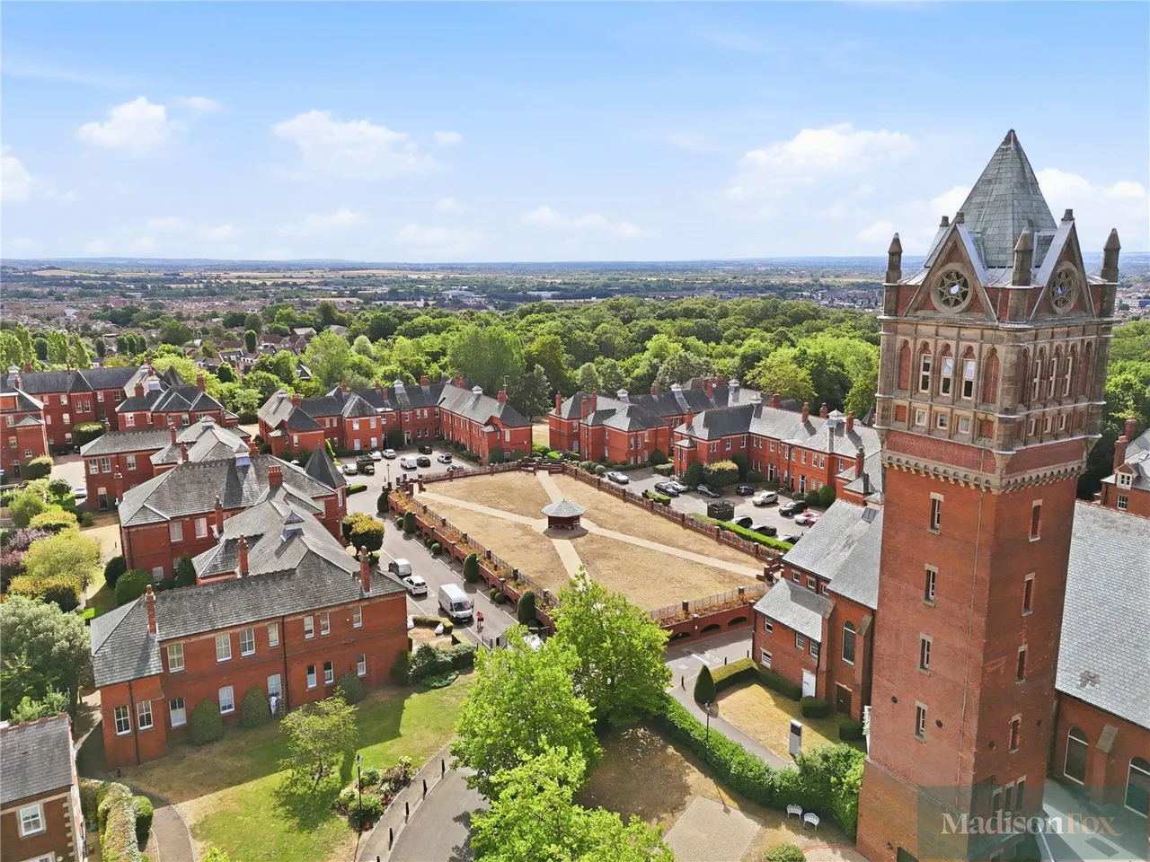 Richmond Drive, Woodford Green, IG8, photo 17