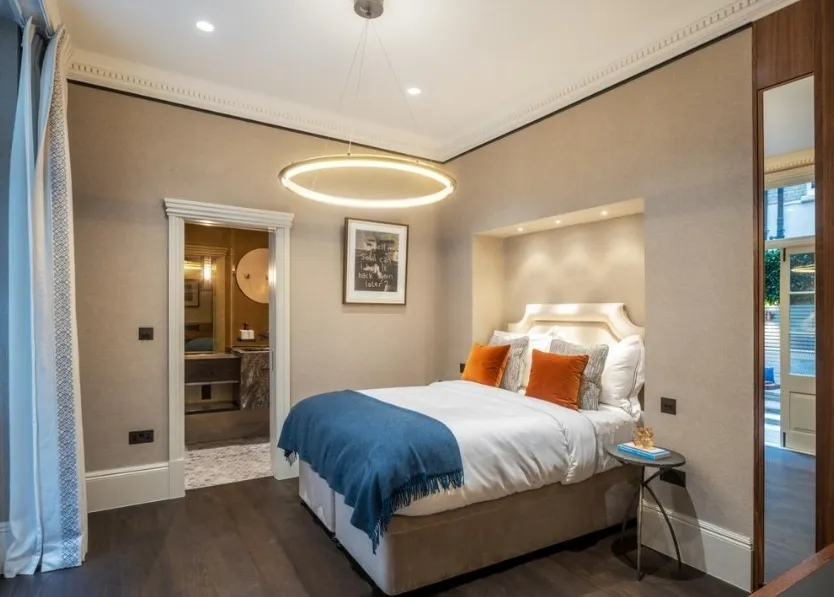 Palace Gate, Kensington, W8, photo 6