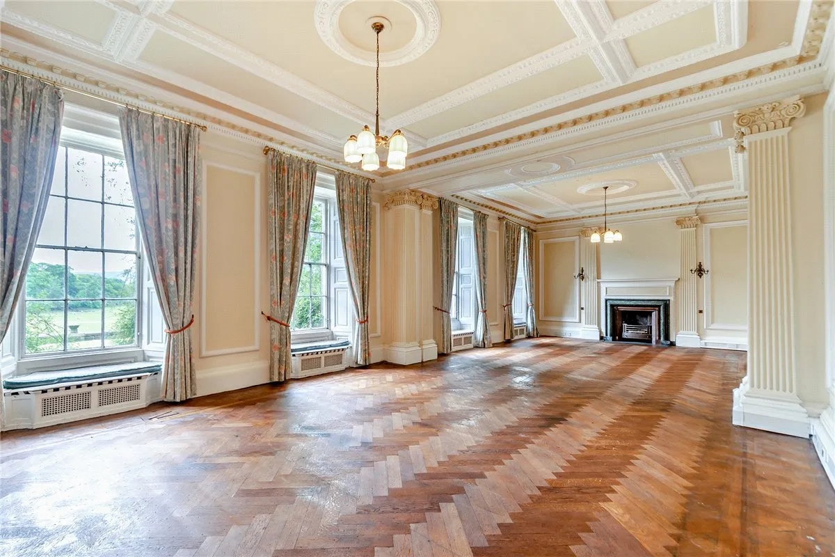 Farfield Hall, Addingham, LS29, photo 6