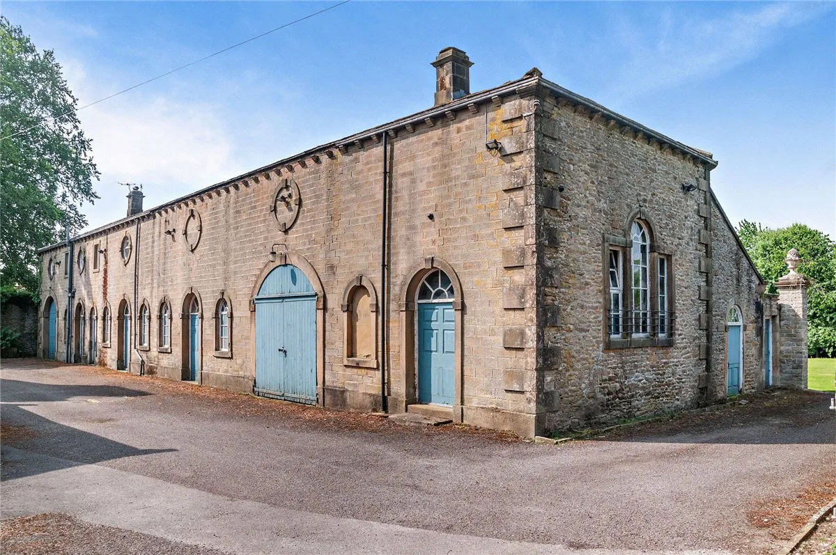 Farfield Hall, Addingham, LS29, photo 16