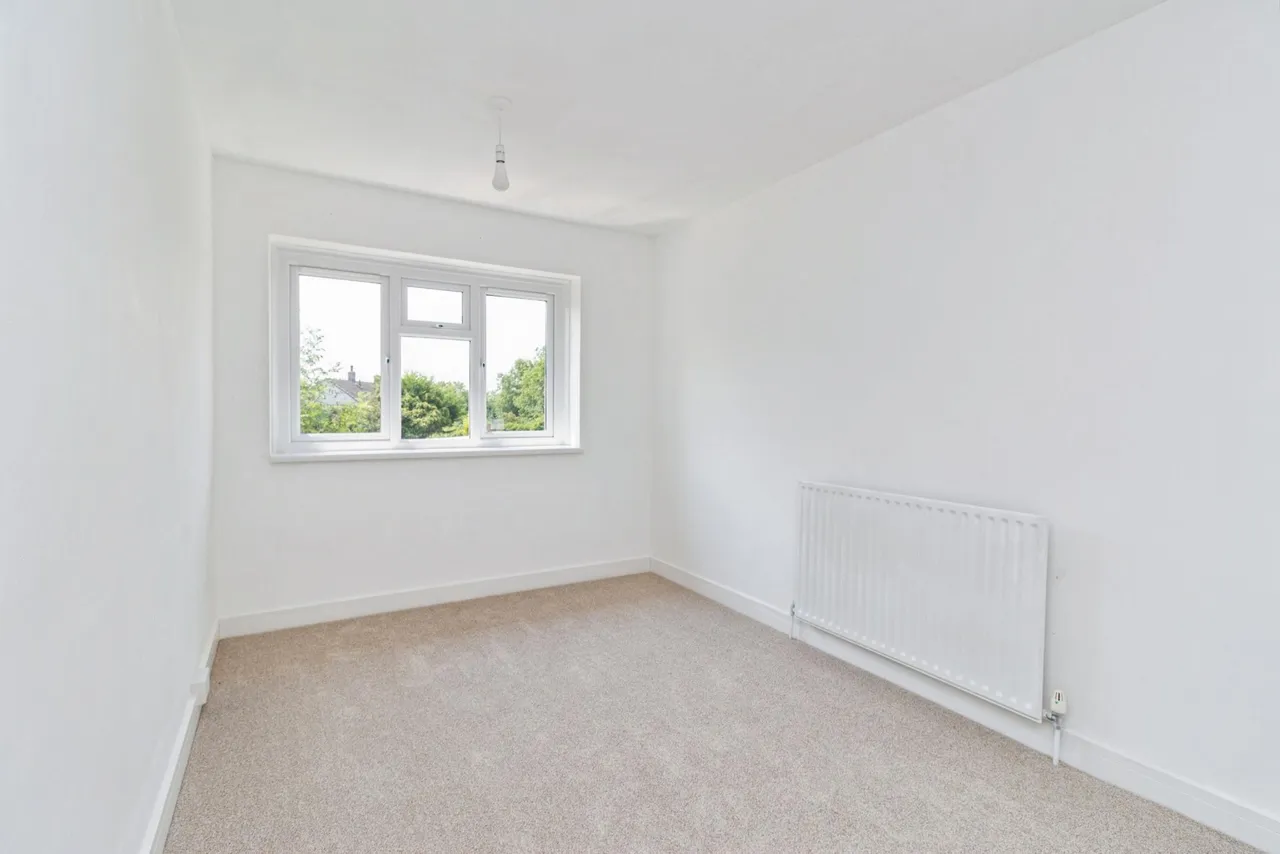 School Road, Telford, TF7, photo 13