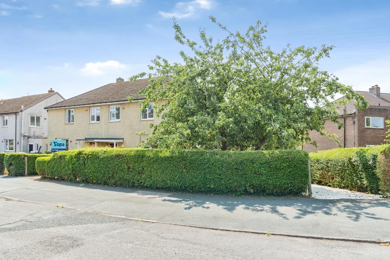 School Road, Telford, TF7, photo 17