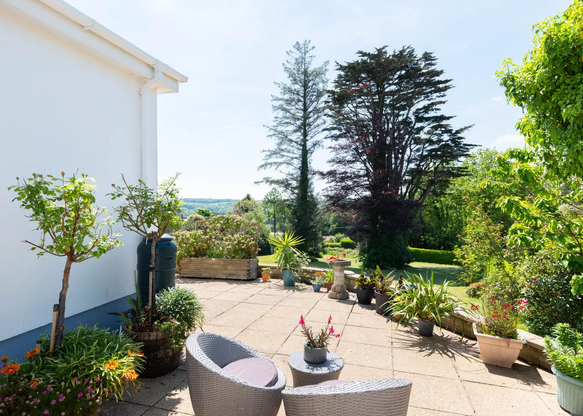 Delightful detached home in a sought after location, Perranwell Station, photo 24