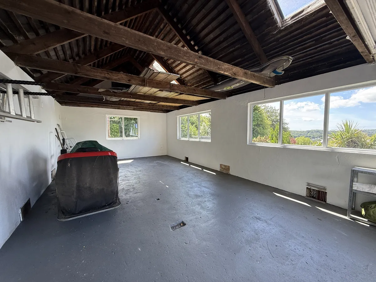 Delightful detached home in a sought after location, Perranwell Station, photo 33