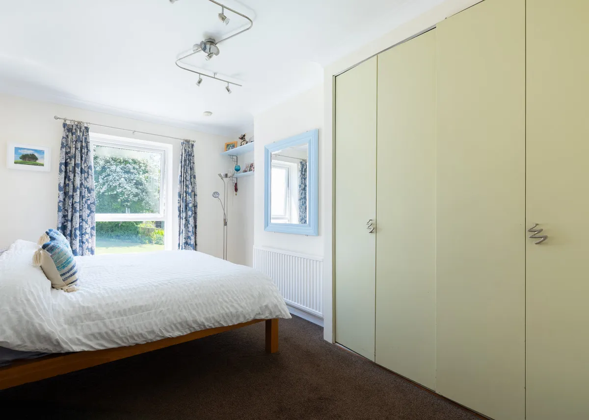 Delightful detached home in a sought after location, Perranwell Station, photo 15