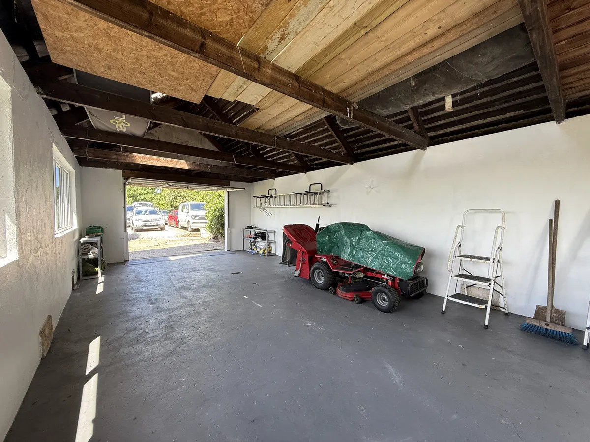 Delightful detached home in a sought after location, Perranwell Station, photo 34