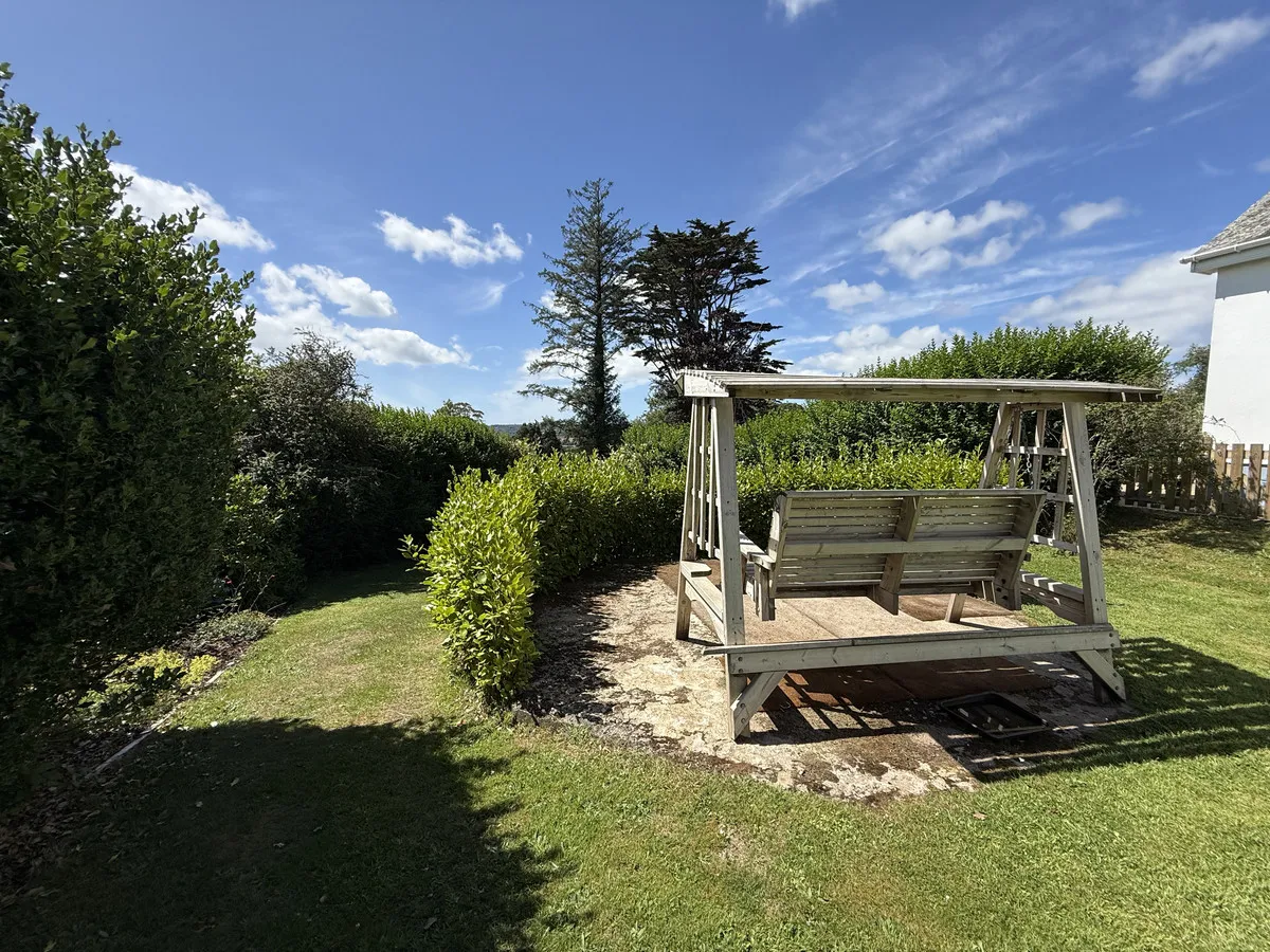 Delightful detached home in a sought after location, Perranwell Station, photo 40
