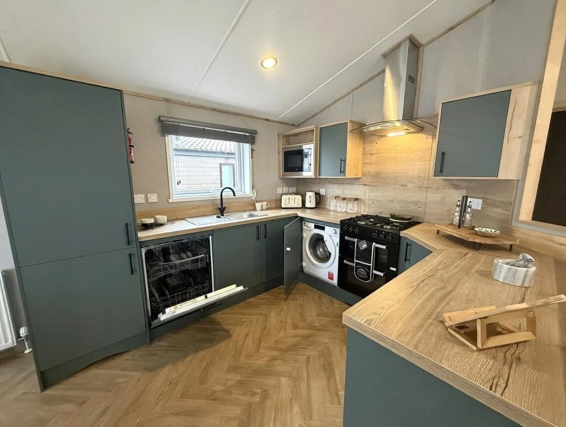 Vinnetrow Road, Chichester, PO20, photo 8
