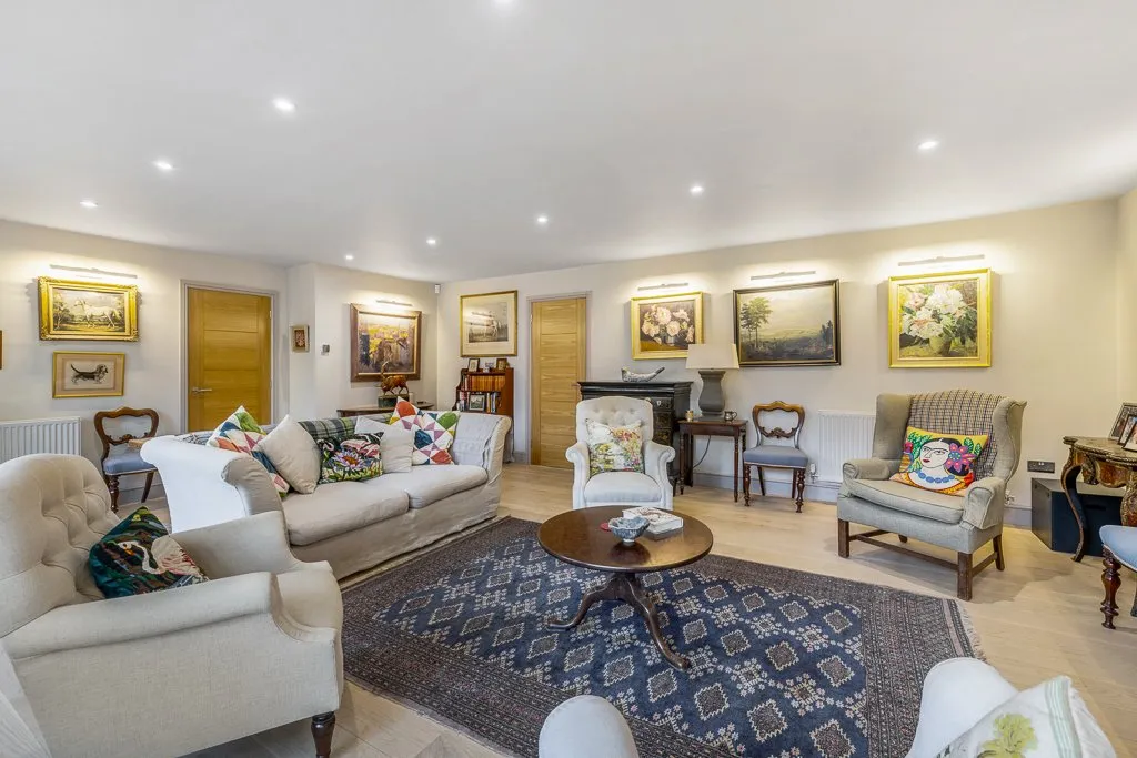 Church Street, Sutton On Trent, NG23, photo 21