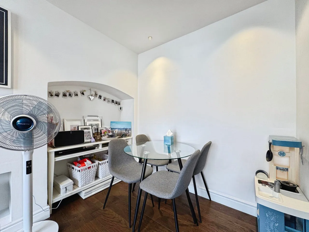 Abbots Road, Edgware, HA8, photo 7